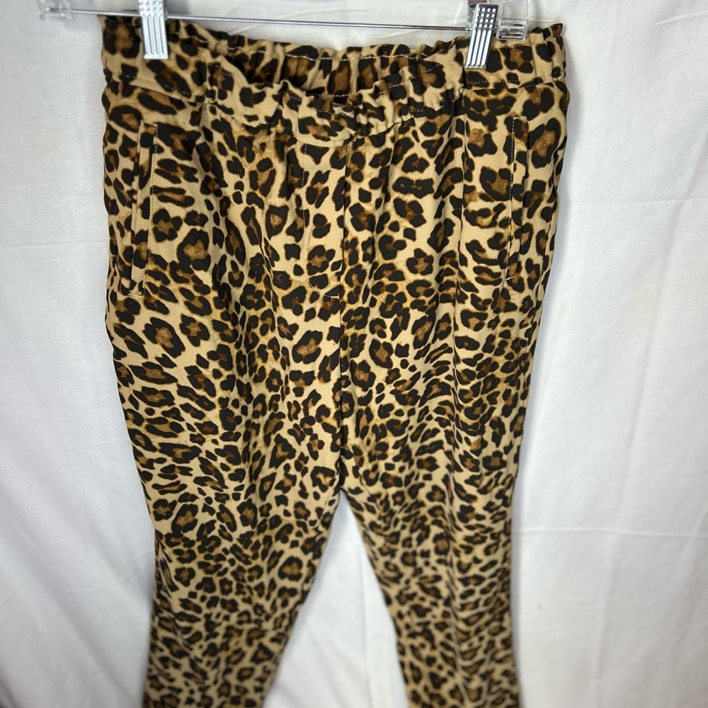 H&M Brown and Black Casual Leopard Print Bottoms
